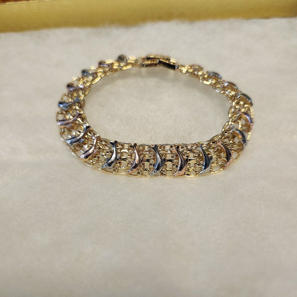 TRI COLOR DOLPHIN BRACELET 7 1/2" LONG